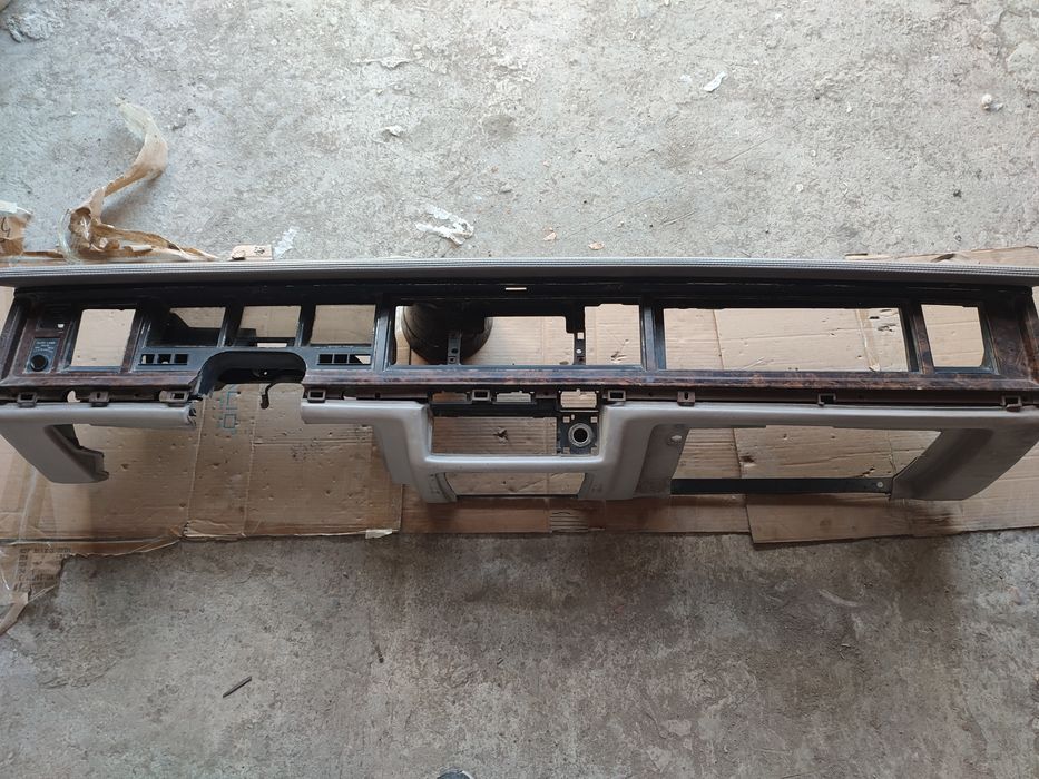 Линкольн Форд. Обшивки дверей. Торпедо