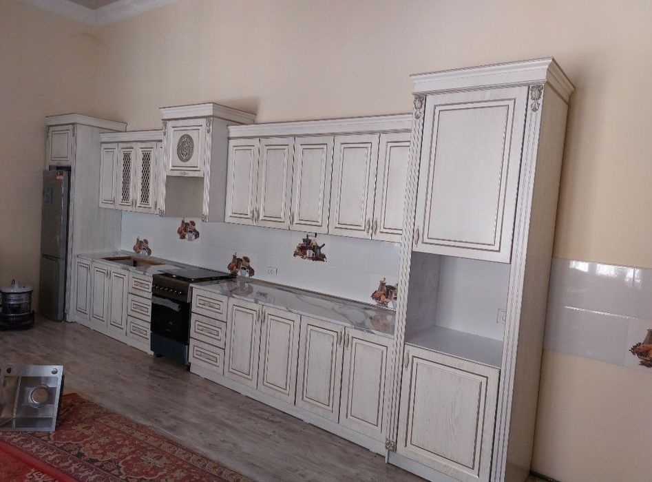 Кухоный  мебел  на  заказ