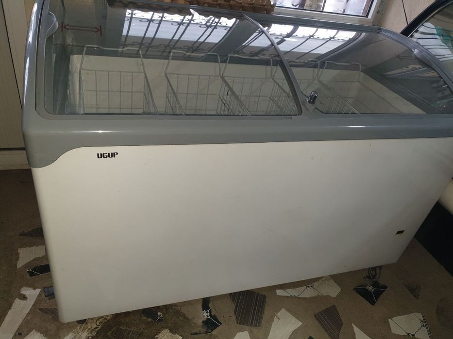 Морозильник Ügur