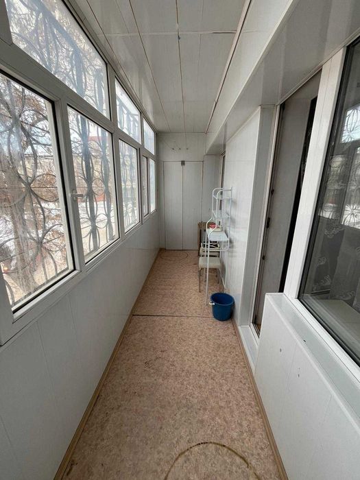 3шка в центре, на Драм театре