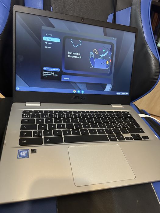 Vand laptop asus chromebook
