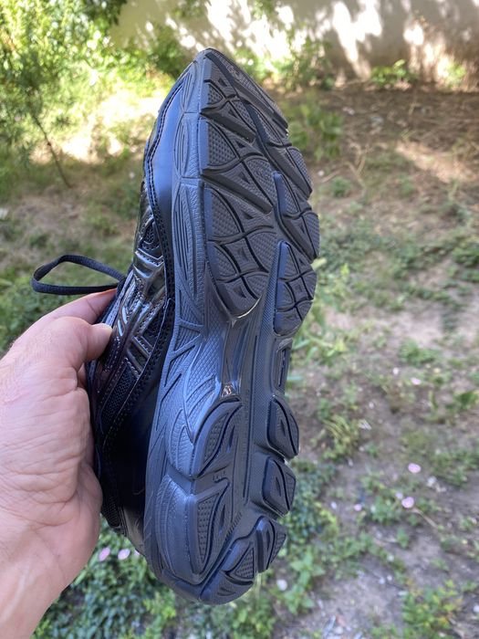 Маратонки Asics Gel чисто нови No 41 за 50 Евро