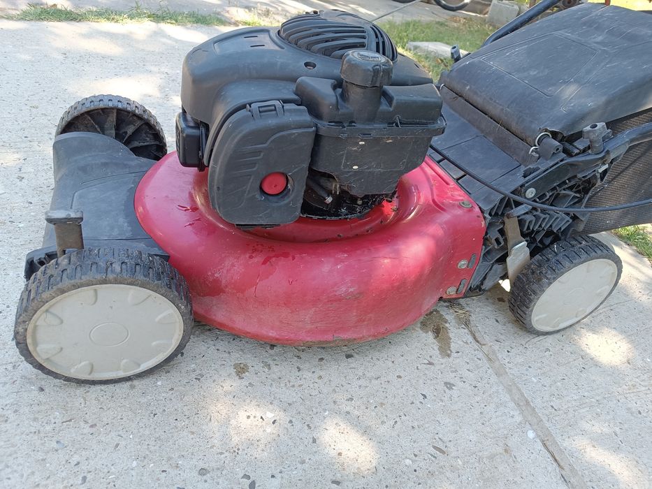 Моторна косачка MTD