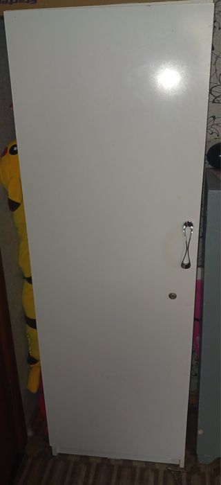 Шкаф  продам срочно