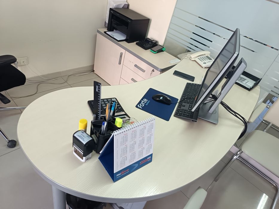 Стол и тумба офисные