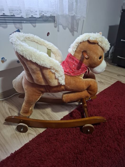 Căluț pentru bebeluși