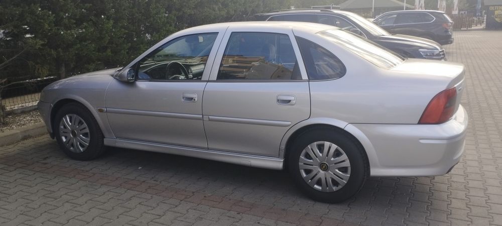 Opel Vectra B facelift