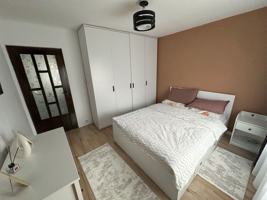 Apartament 2 camere decomandate