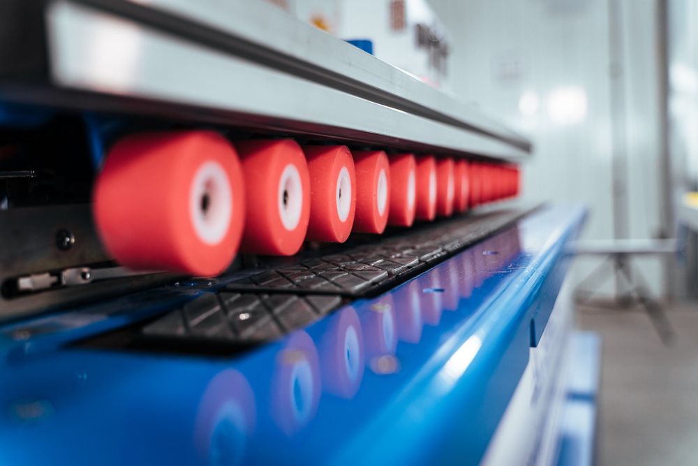 Полуавтоматический кромкооблицовочный станок DM-111