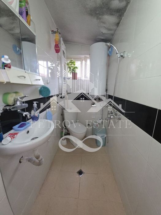 Продава се Етаж от къща в Велинград - 70 кв.м за 572 €/кв.м - Снимка #8