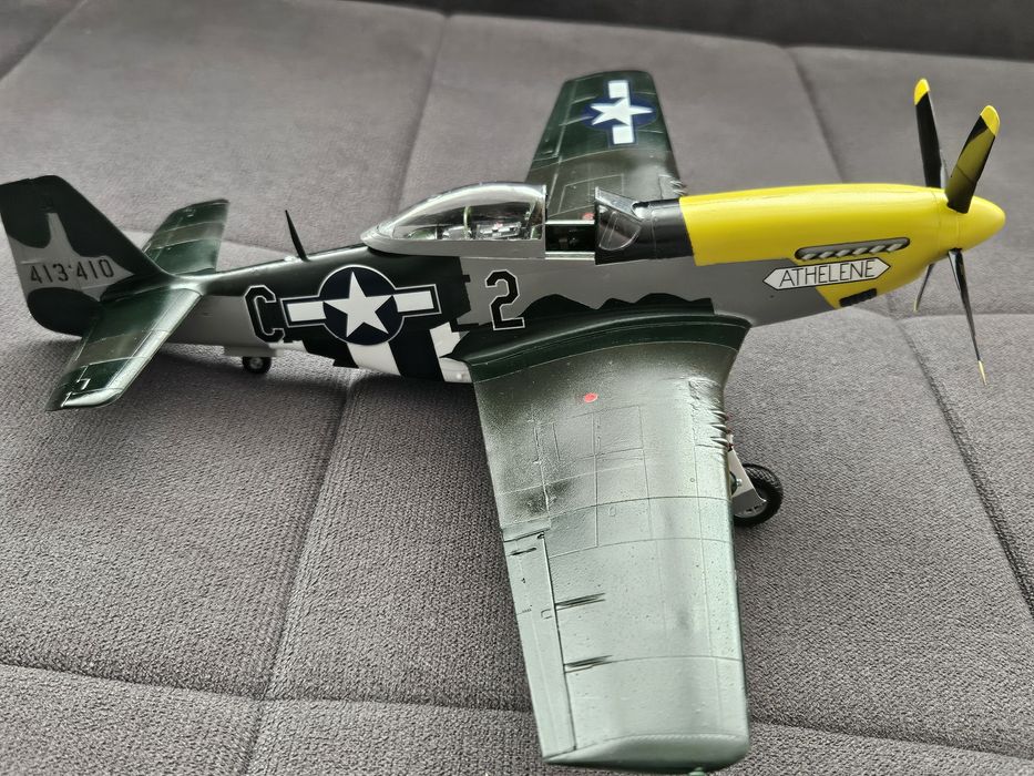 Vând Revell Mustang P51