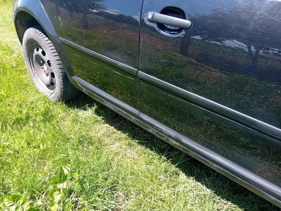 Vând golf 4 1.6 benzina