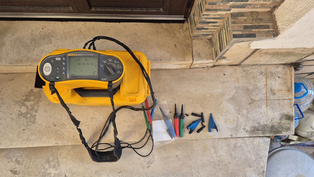 Fluke  1651B мултифункционален тестер