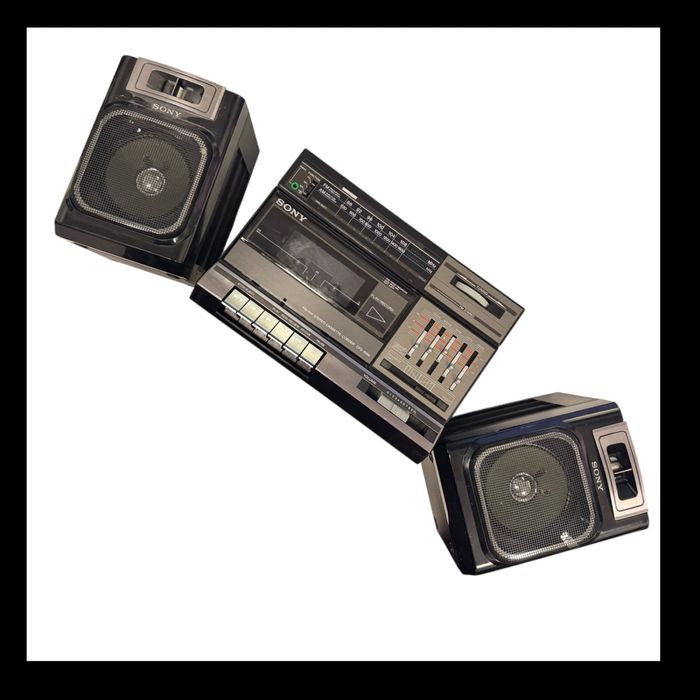 Sony CFS-1000 магнитола.