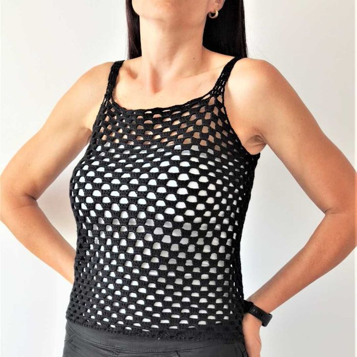 Черен Потник с Черепи в Готик Стил