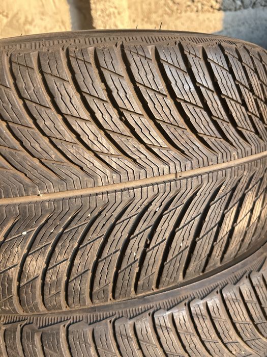 Anvelope Michelin Pilot Alpin 5 iarna 245 45 19 Super bune