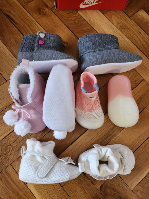 Детски маратонки номер 21,22, 23,5 и ботушки Nike, Adidas, Guess