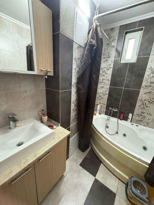 Apartament 3 camere
