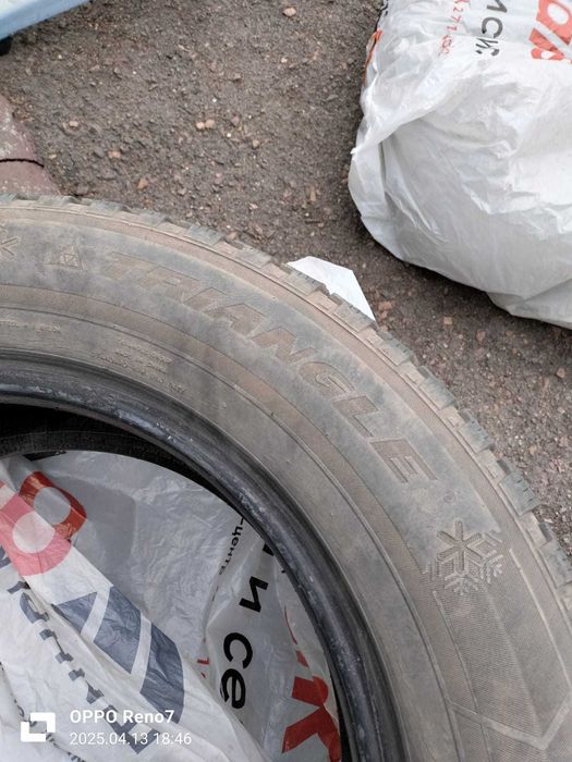 Продам б/у резину. 225/65 R17