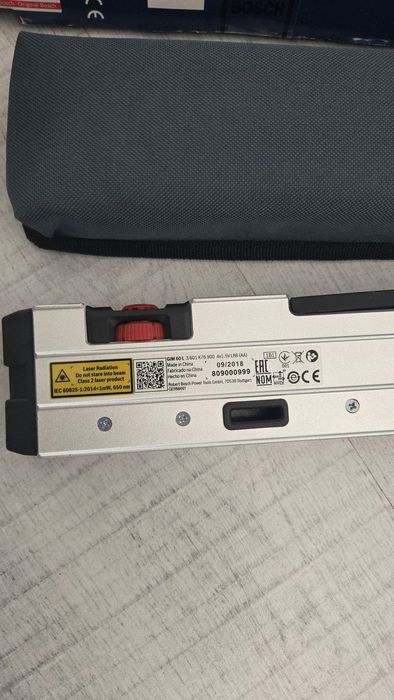 Nivela Digitala /Clinometru de 60 cm cu laser,Bosch Profesional GIM 60L