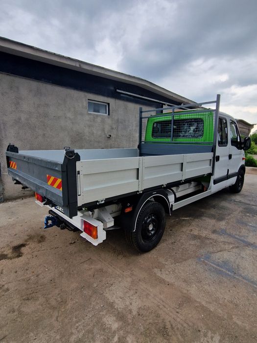 Autobasculanta Renault Master 7 Locuri