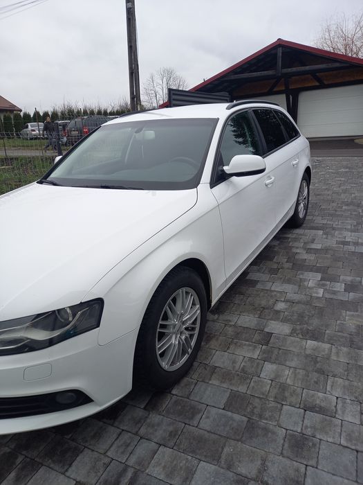 Audi a4 B8 2l diesel quattro 170 CP an 2011