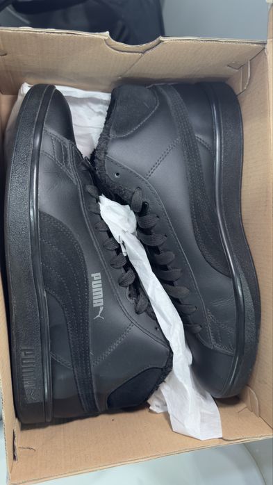 Puma мужские 42 р б/у