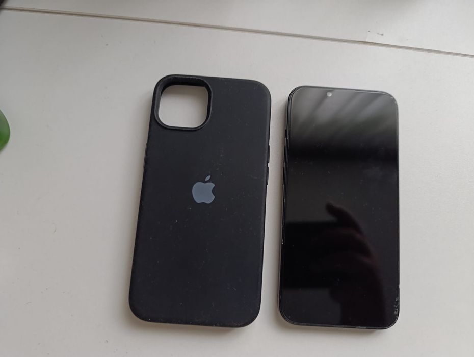 Продам iphone 13 128gb