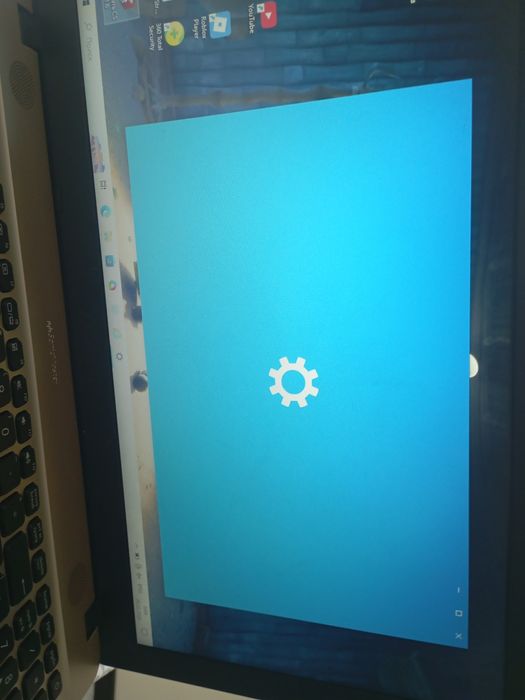 Нотбук Asus прадается