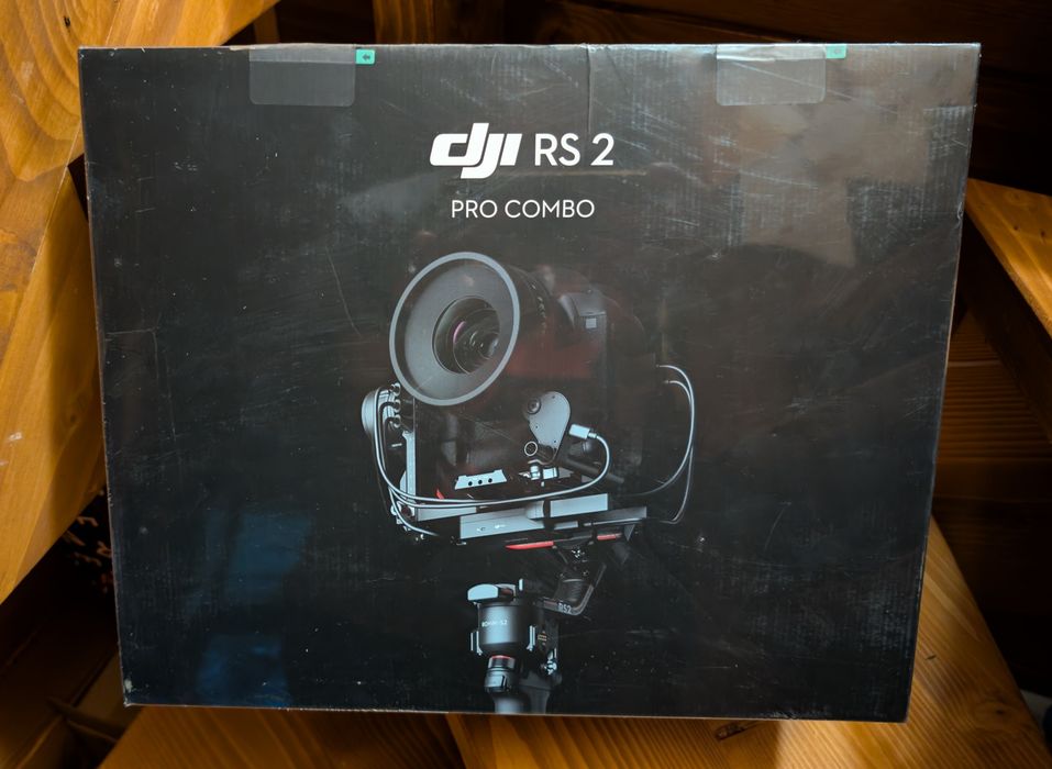 Vând Gimbal DJI RS 2 Pro Combo (Stabilizator 3 Axe) – SIGILAT
