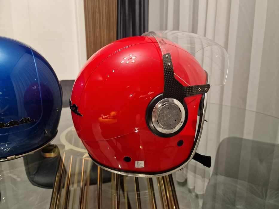 Casca originala Vespa VJ Marime M  cu viziera, Red Rosie