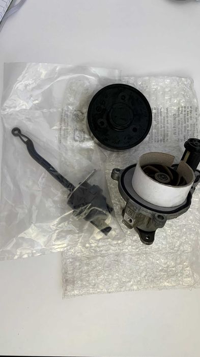 Водна помпа BMW original
