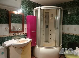 Продава се Тристаен апартамент в Бургас, Лазур - 94 кв.м за 2442 €/кв.м - Снимка #8