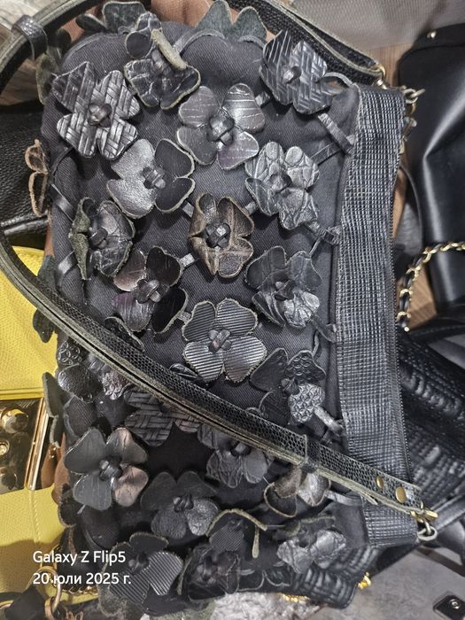 Дамски чанти DKNY, естествена кожа