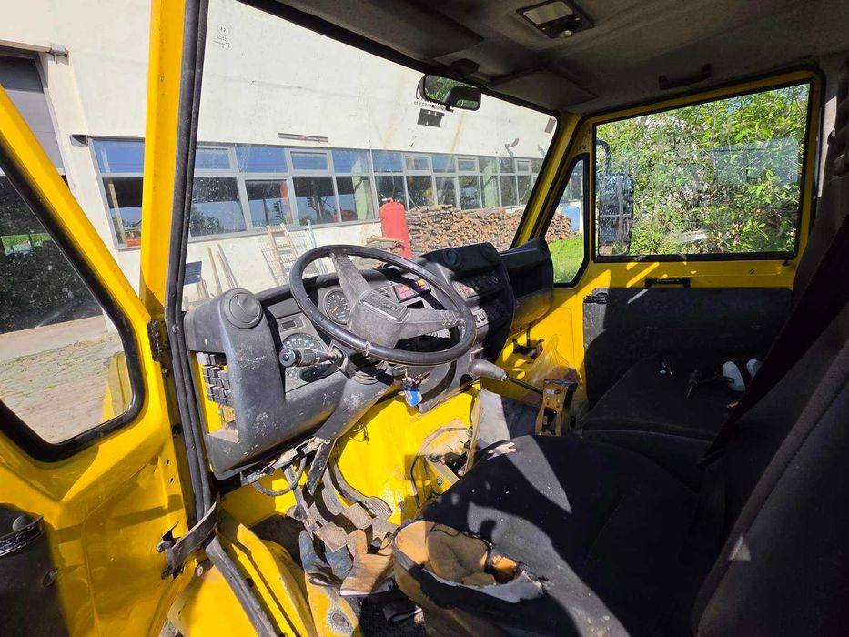 Товарен автомобил Бремач 2.8 дизел, 2005 г.