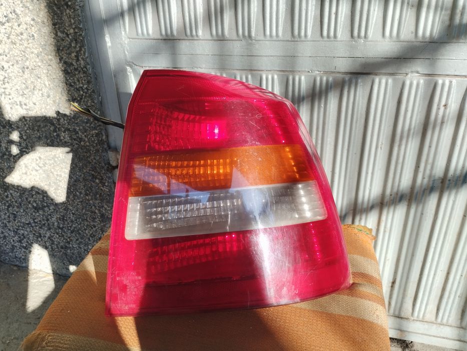 Продавам Опел Астра 1.6 I (1998г.) - бензин-газ за части