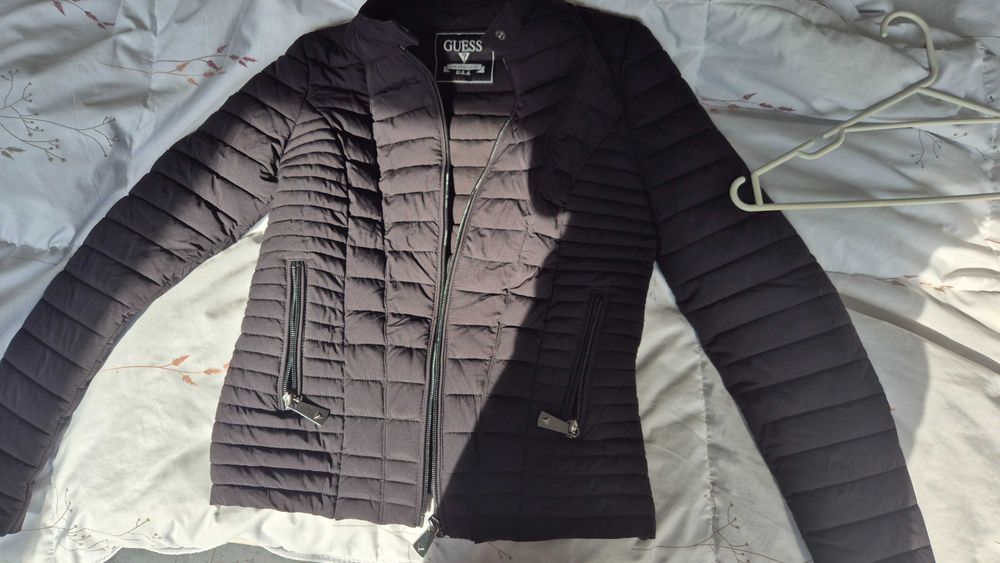Преходно яке на Gess