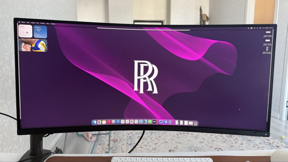 Mac mini + монитор