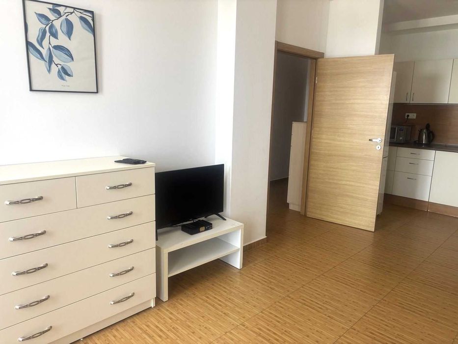 Продава се Двустаен апартамент в Балчик - 81 кв.м за 2050 €/кв.м - Снимка #3
