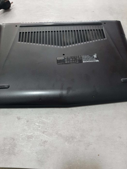 Лаптоп Lenovo Legion Y520, Intel Core i5-7300HQ, 500GB SSD, 16GB RAM,Win 11 Pro