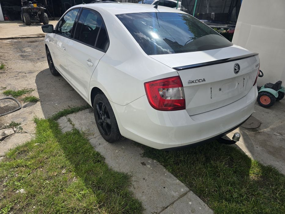SKODA Rapid 2014 — imagine 3