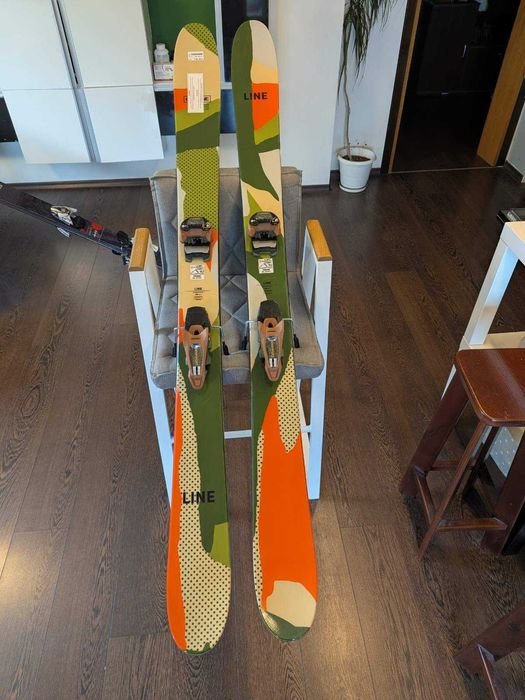 LINE Outline 178 + Marker Griffon 13