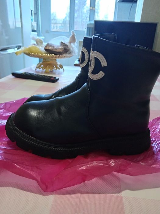 Зимние детские сапожки