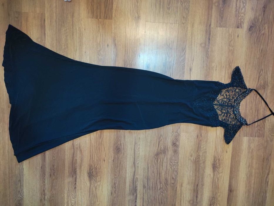 Черна официална рокля