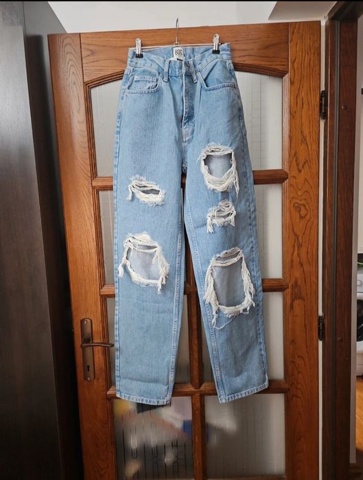 Blugi Bdg noi fara eticheta