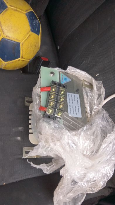 Transformator de tensiune monofazic 400/230w