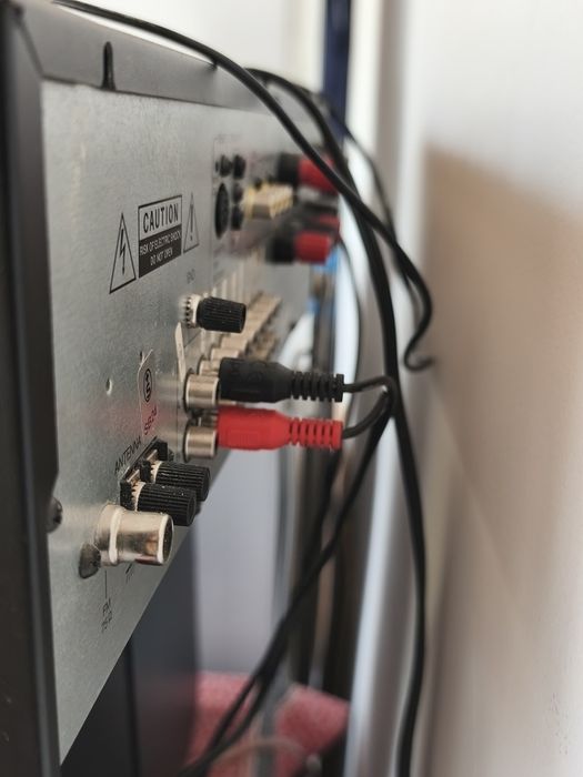 Vând urgent statie cu boxe