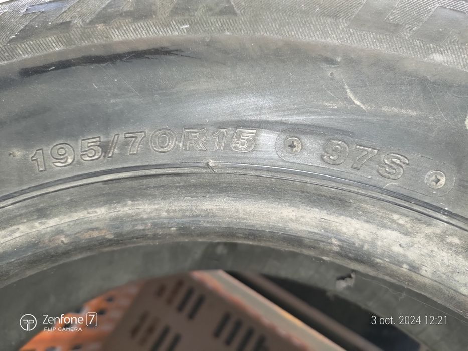 Cauciuc Bridgestone 195 / 70 / 15