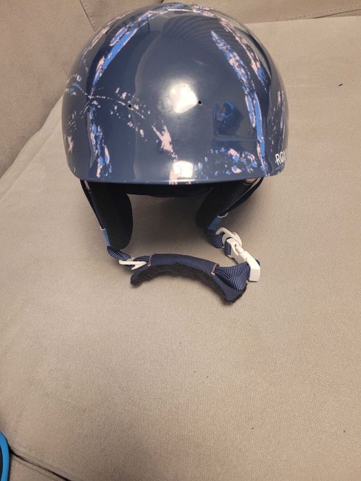 Каска с очила за ски