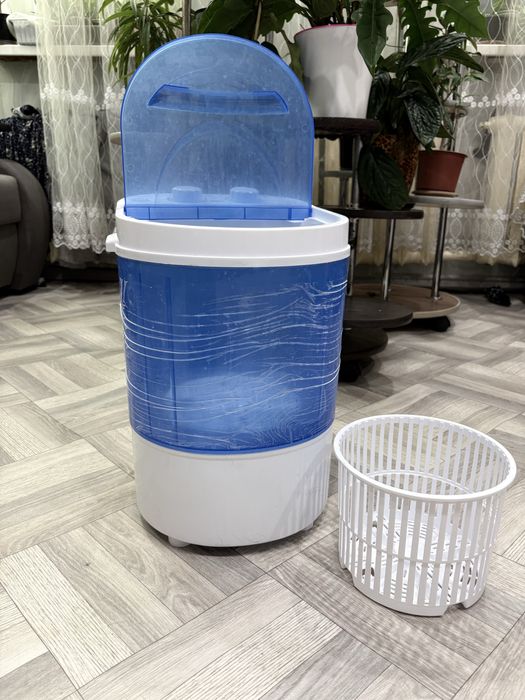 Продам машинку Малютка